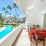 Vacation Villas & Apartments Long Term Rentals Bavaro Los Corales Wifi Bbq